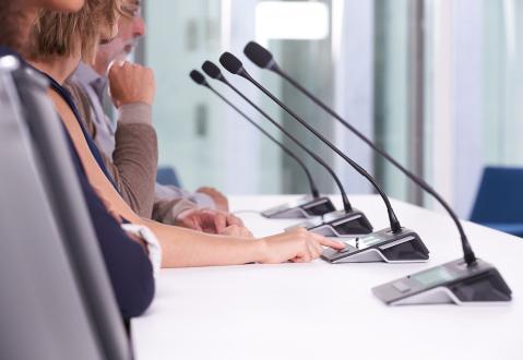 Microphones for conferencing systems | Televic Conference